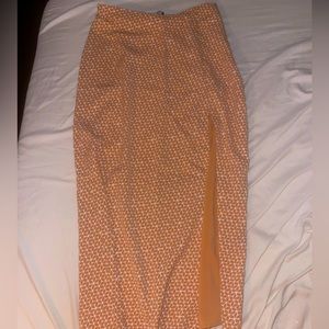 A&F ORANGE SKIRT